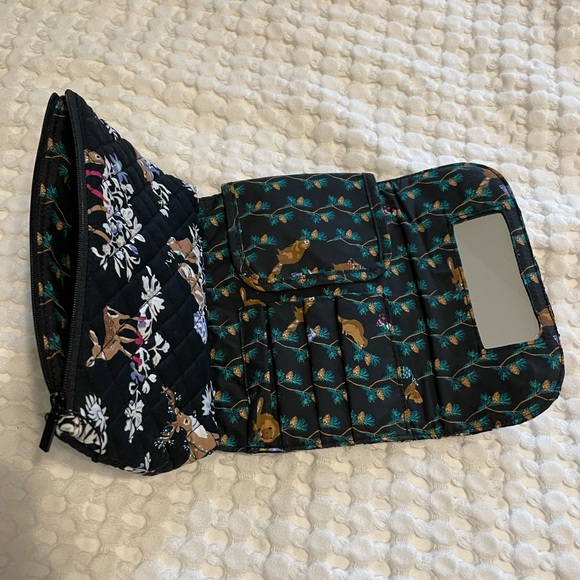 Vera Bradley Brush & Cosmetic Case - Picture 3 of 4